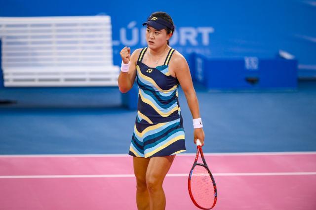 1707055823157068325.jpg 百家乐游戏-朱琳卫冕失利跌出前50 WTA华欣站金花遗憾获双亚