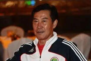 百家乐游戏-他是老辽足阵中“奔跑的羚羊”,为了家乡球队毅然复出,柳忠长